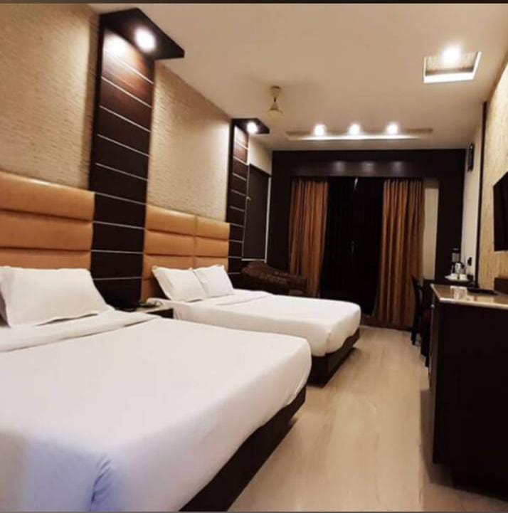Deluxe Room at Maheshwari Bakht Niwas, Rameshwaram